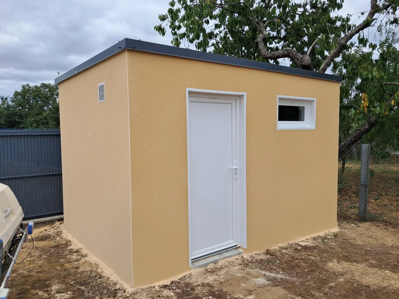 Lochin Espace Piscines Desjoyaux Piscinier En Mayenne 72 GUECELARD FRANCOIS